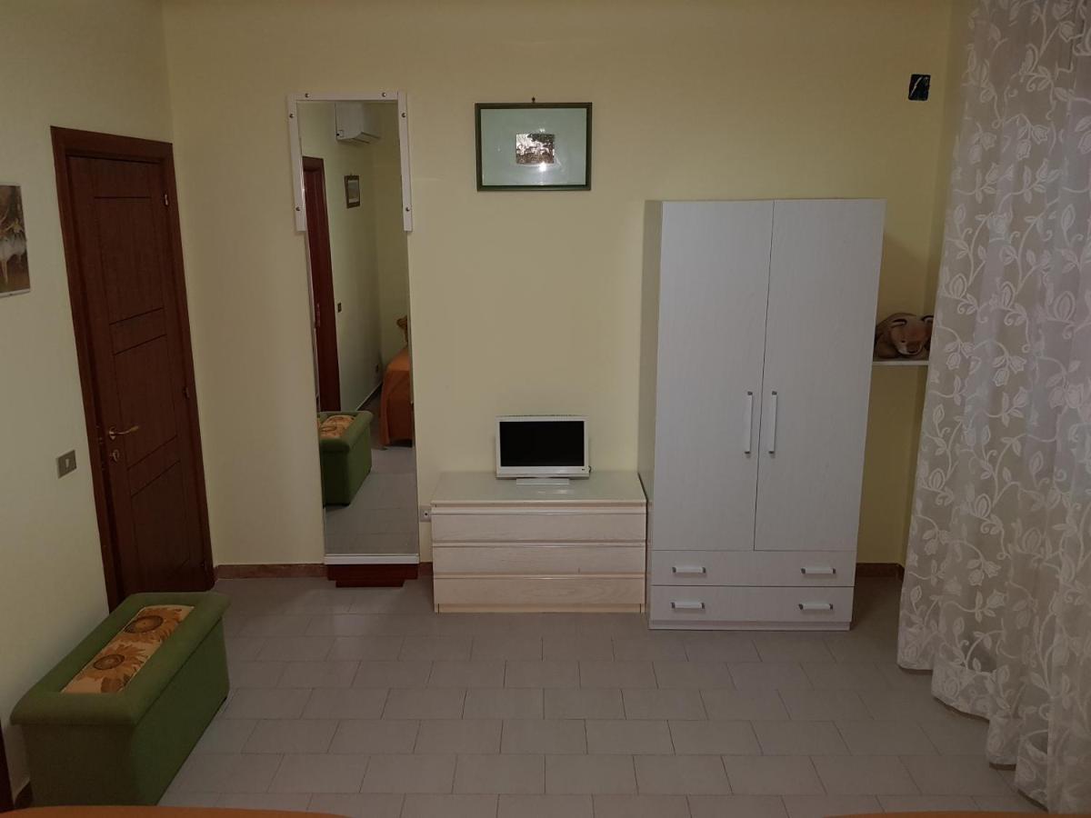Top Bedroom Golfo - Le Lincelle, Lamezia - 2 Extra Large Single Beds Sant'Eufemia Lamezia Exterior photo