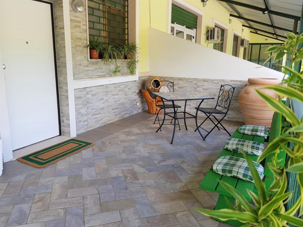 Top Bedroom Golfo - Le Lincelle, Lamezia - 2 Extra Large Single Beds Sant'Eufemia Lamezia Exterior photo
